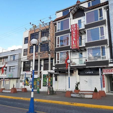 Hostal Paukar Отавало Екстериор снимка