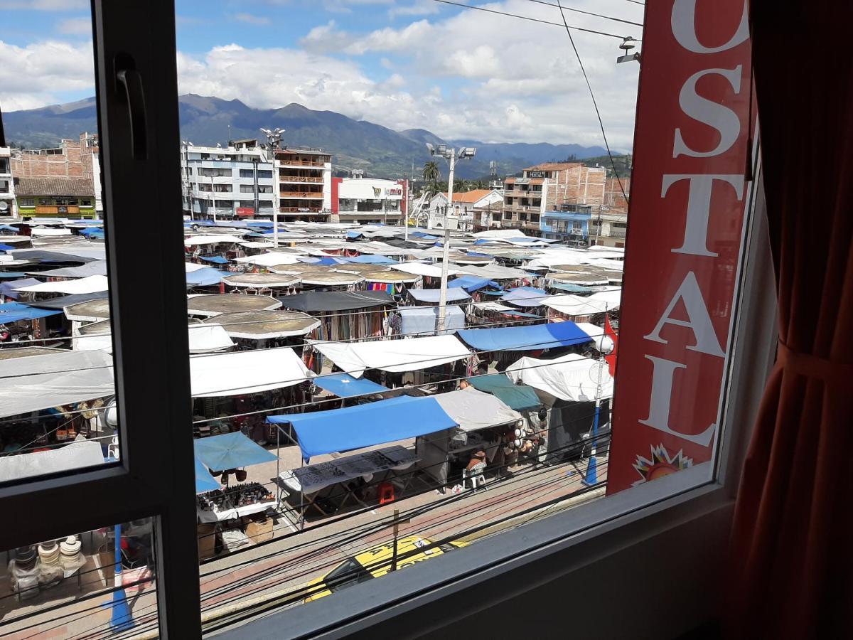 Hostal Paukar Отавало Екстериор снимка