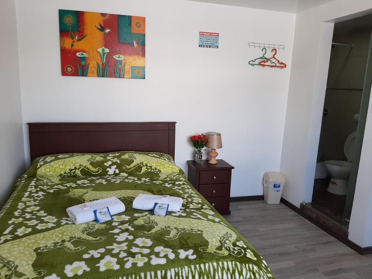 Hostal Paukar Отавало Екстериор снимка